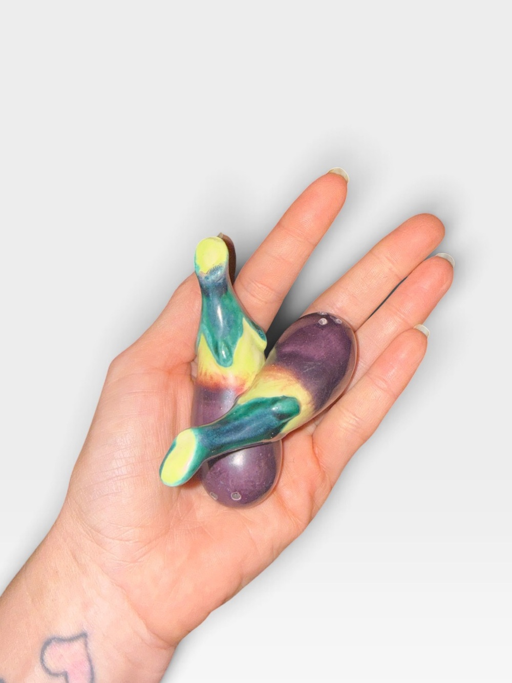 Vintage eggplant salt and pepper set